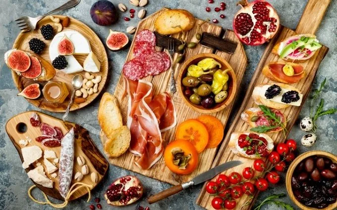 Holiday eating tips